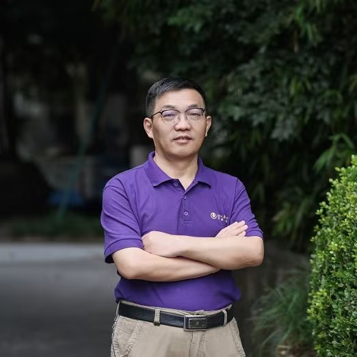 必赢3003no1线路检测中心创新论坛第一千九百零二讲：Covers of the integers by residue classes and their extensions to groups