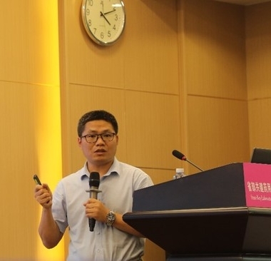 必赢3003no1线路检测中心创新论坛第一千五百二十九讲：二氧化碳还原分子催化剂