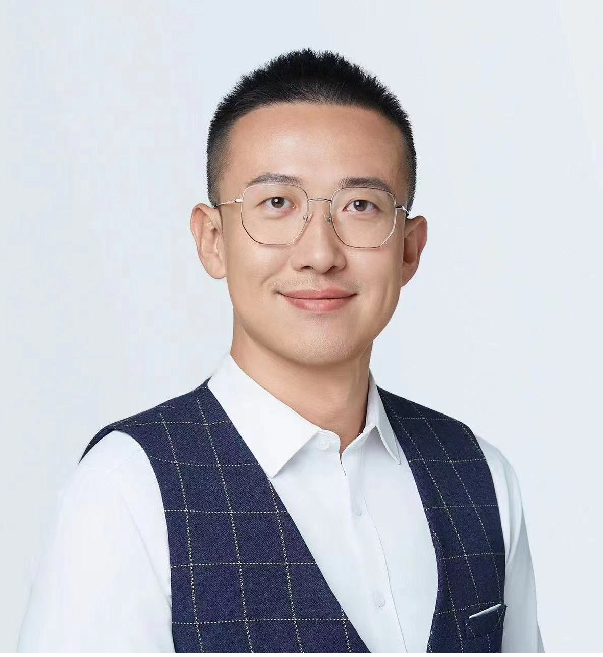 必赢3003no1线路检测中心创新论坛第一千五百八十九讲：机器学习在材料模拟设计中的应用研究