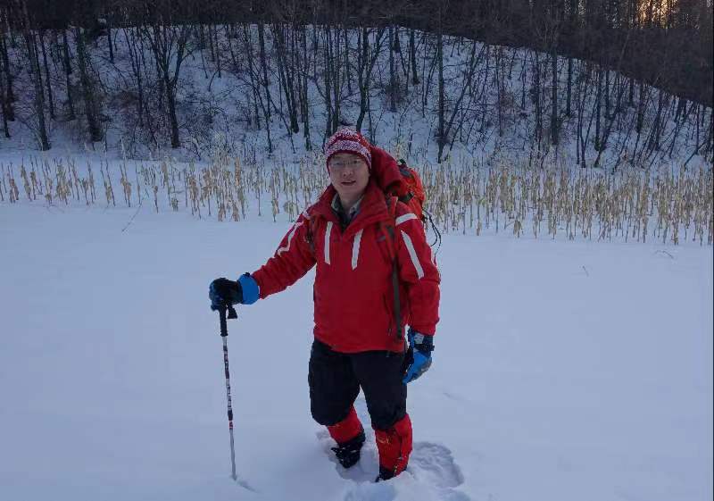 必赢3003no1线路检测中心创新论坛第一千三百零四讲暨120周年校庆年系列活动: 季节性积雪中吸收性粒子特征及其光学辐射效应研究