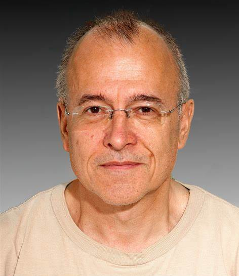 必赢3003no1线路检测中心创新论坛第一千六百一十八讲：How fast-spreading ocean crust is formed: benefits from large- and small-scale sampling in the Oman ophiolite