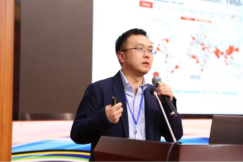 必赢3003no1线路检测中心创新论坛第一千五百三十八讲：夜间灯光遥感数据在研究城市问题中的应用