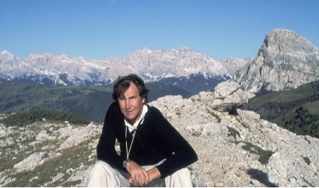 必赢3003no1线路检测中心创新论坛第二千零一十一讲：Oxygenation and marine microbial carbonates: The long history