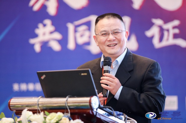 必赢3003no1线路检测中心创新论坛第一千八百零八讲：精准合成导向的天然产物全合成：从基础研究到产业应用