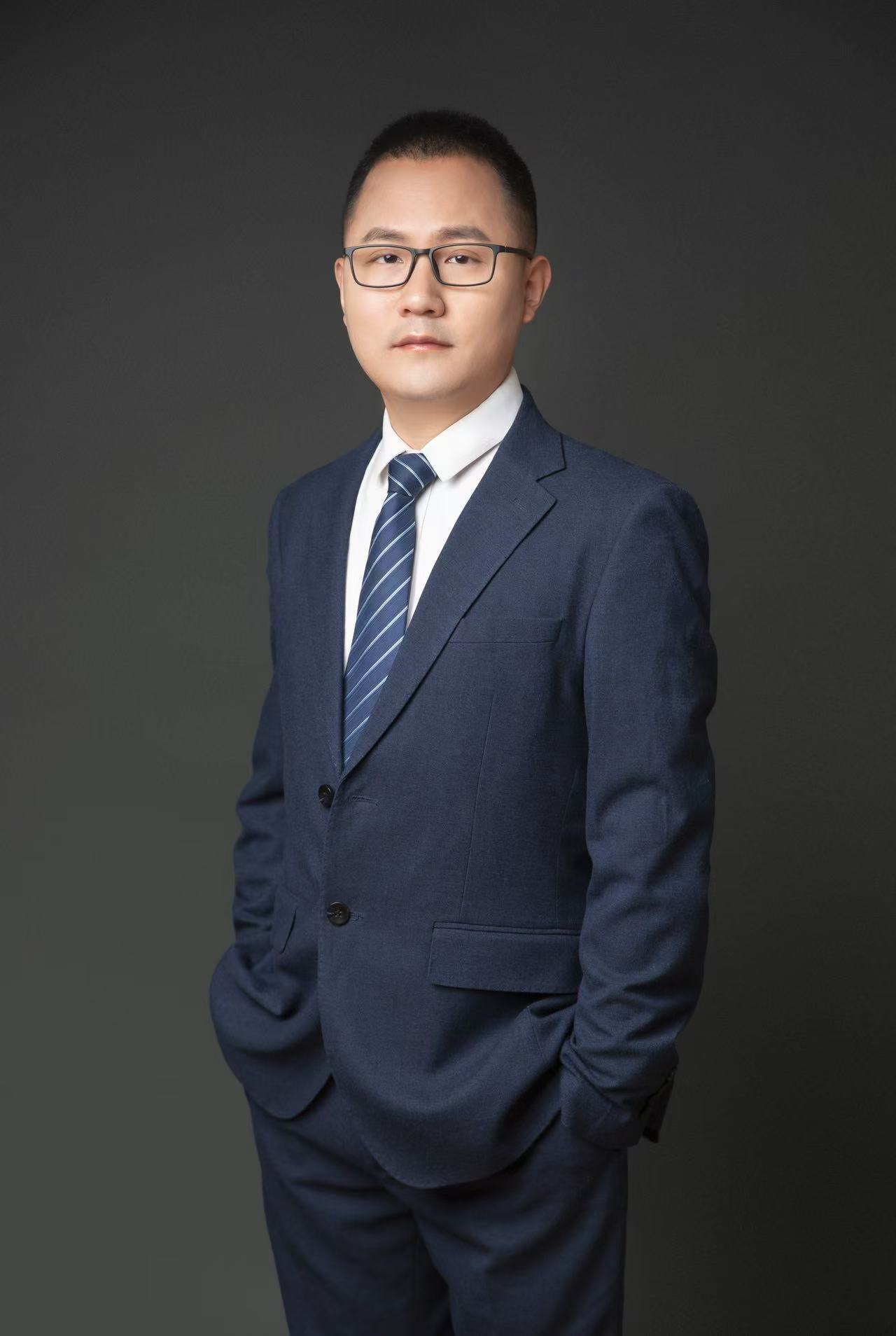 必赢3003no1线路检测中心创新论坛第一千八百四十九讲：基于活细胞化学蛋白质组学技术的新药发现及应用